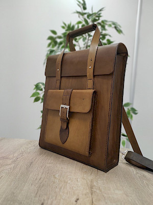 Veg tan backpack